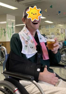 ビール（ノンアルコール）片手にこの笑顔！最高！！<br>
